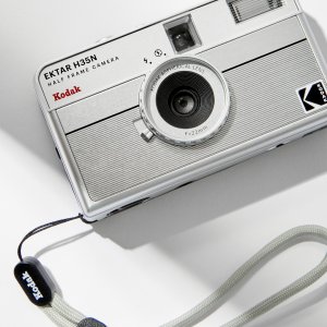 Легка камера Kodak Ektar H35N 35мм формату
