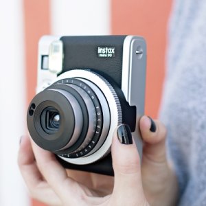 Размер instax mini 90 