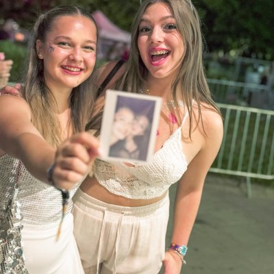 Fujifilm Instax wide 400 огляд