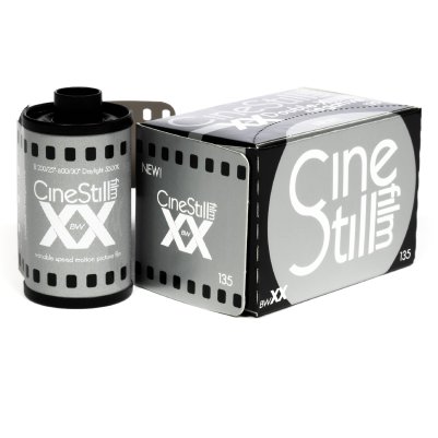 Cinestill BwXX Double-X чорно-біла фотоплівка (35мм, ISO 250) купити Україна 