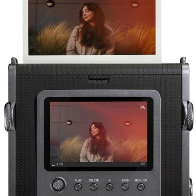 Fujifilm Instax Wide Evo широкоформатні фотографії